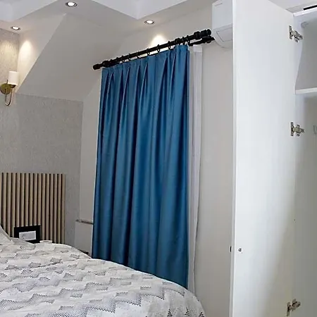 Hotel Solo