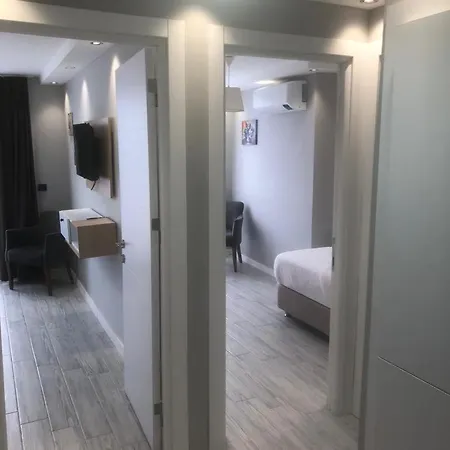 Solo Istanbul