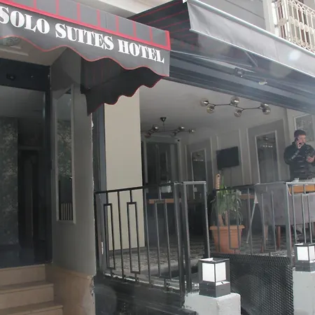 Hotel Solo 2*