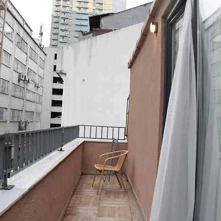 Solo Hotel 2*