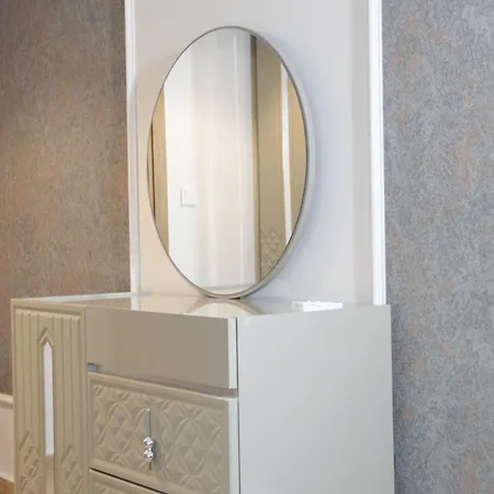 Solo Hotel 2*